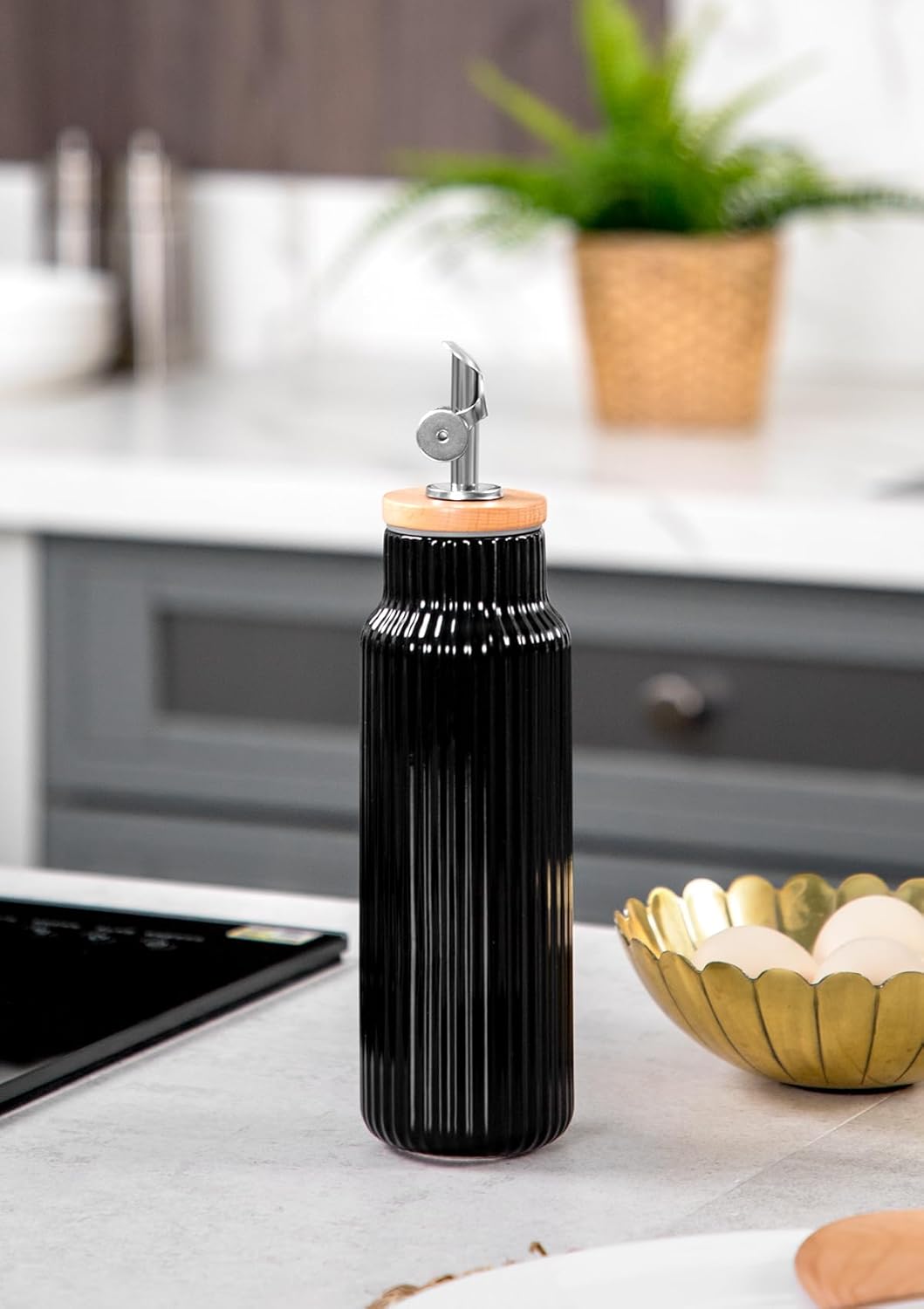 Nucookery Ceramic Olive Oil Dispenser Bottle for Kitchen, 14 oz Opaque Vinegar Dispenser Bottle, Large Capacity Cooking Oil Container for Storage Vinegar, Soy Sauce, Coffee Syrup, Black