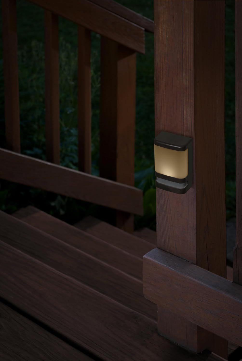 BL625-3 Motion Sensing Stair and Deck Light, LED, Battery Operated, Dusk to Dawn Sensor, 30 Seconds or 5 Minutes Brightness Setting, Indoor and Outdoor