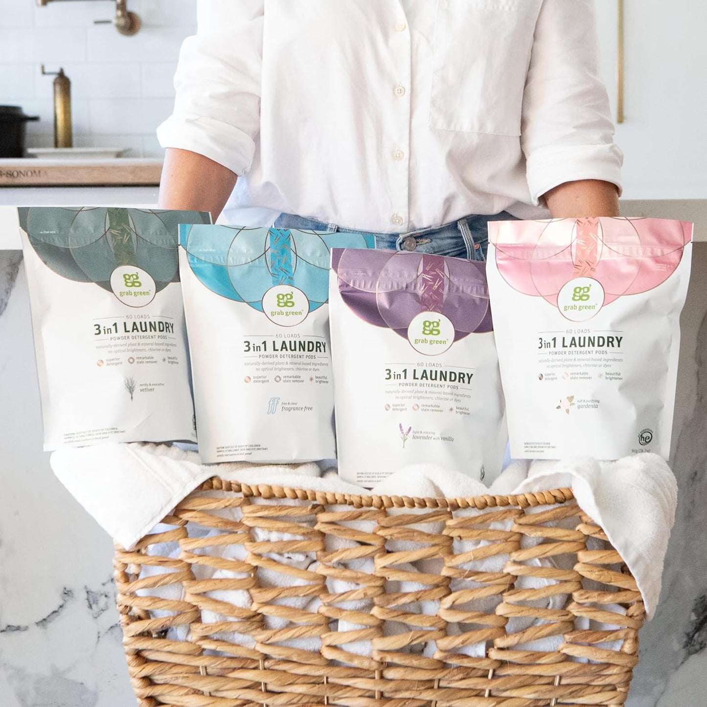 Grab Green 3-in-1 Laundry Detergent Pods, 24 Count, Gardenia Scent, Plant and Mineral Based, Superior Cleaning Power, Stain Remover, Brightens Clothes