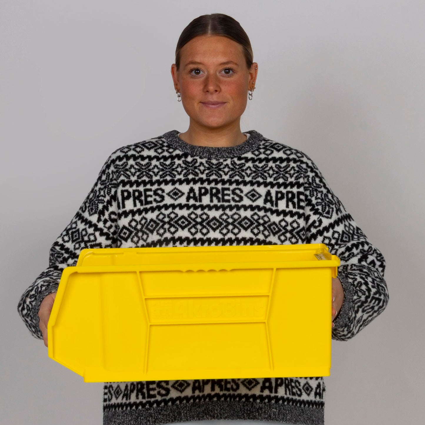 Akro-Mils 30281 Super-Size AkroBins Plastic Storage Bins, Space-Saving Stackable Bins for Garage