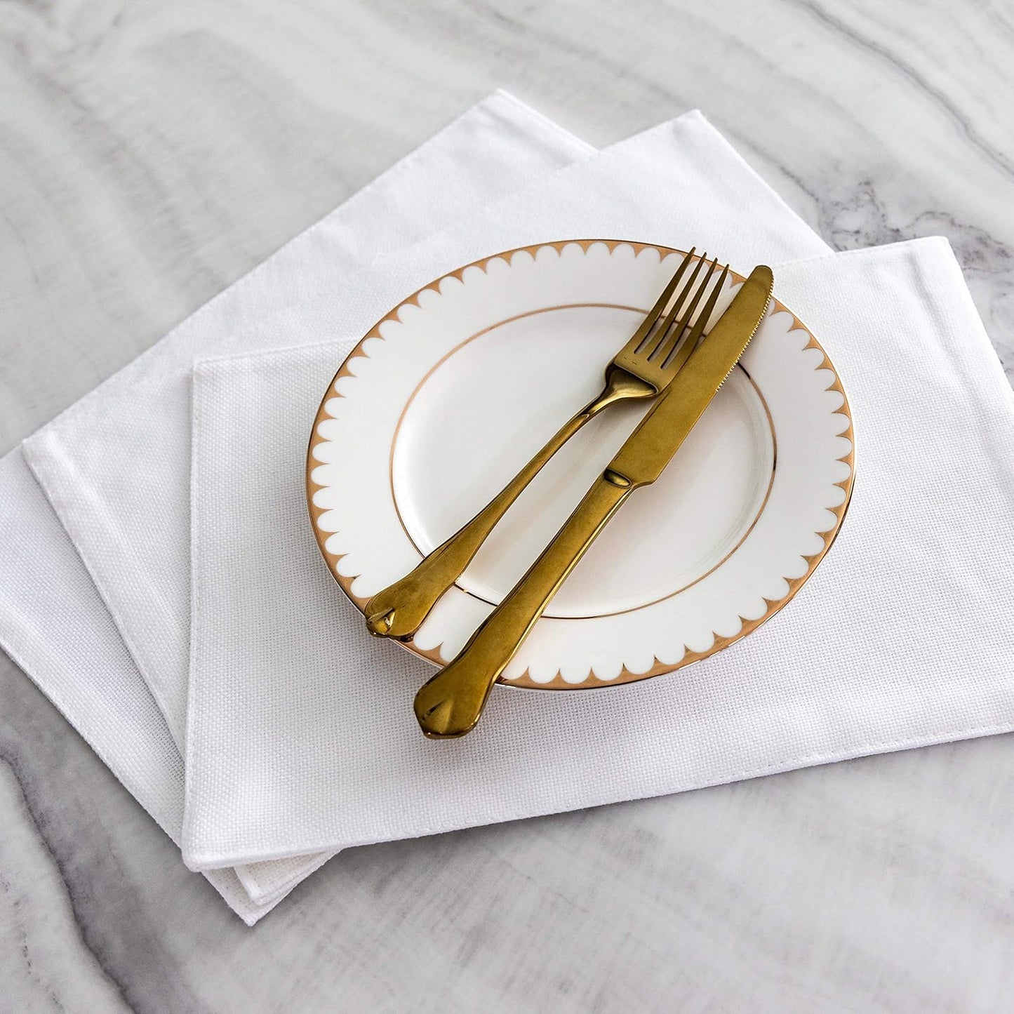 Home Brilliant White Placemats Set of 6 Heat Resistant Dining Table Place Mats for Kitchen Table for Wedding Party Holiday, Pure White