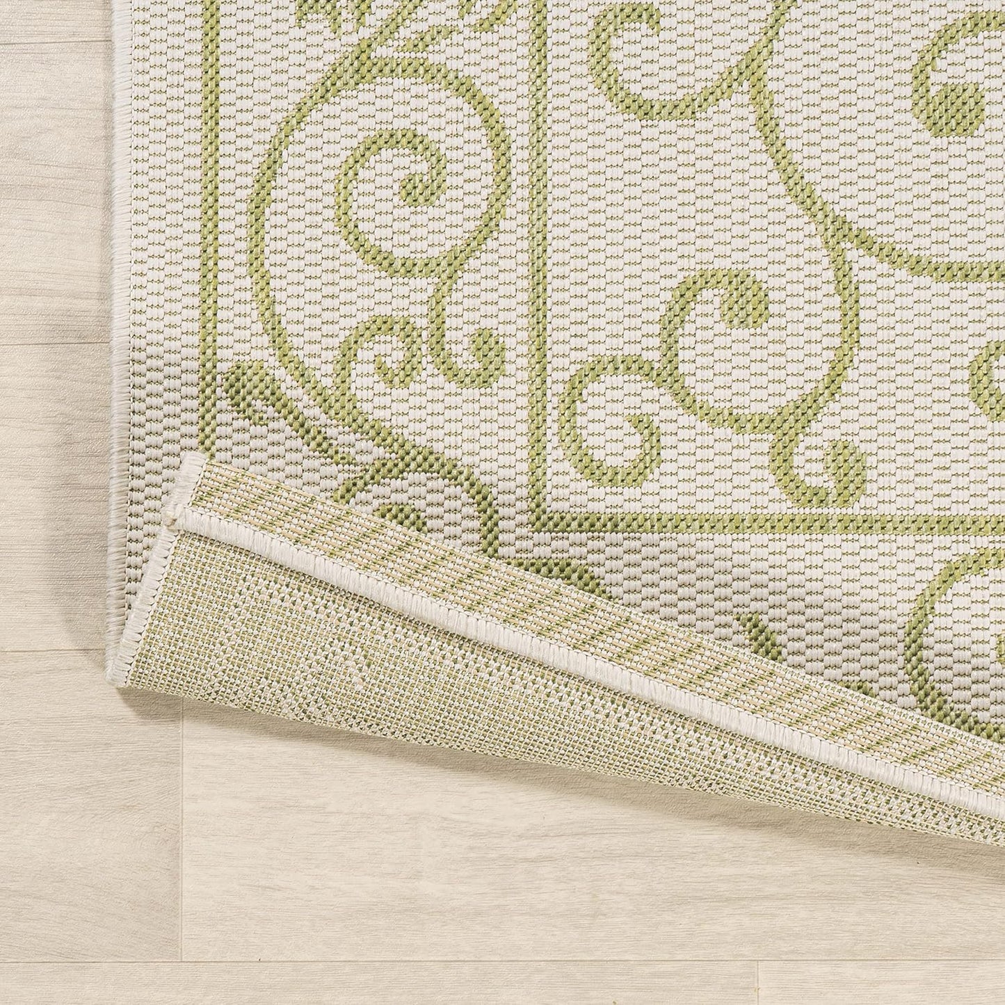 JONATHAN Y Vintage Filigree Indoor Outdoor Runner Rug 2X8 Cream/Green, Charleston Textured Weave for Backyard, Patio, Porch, Easy-Cleaning, High Traffic, Pet-Friendly, Non-Shedding (SMB106I-28)