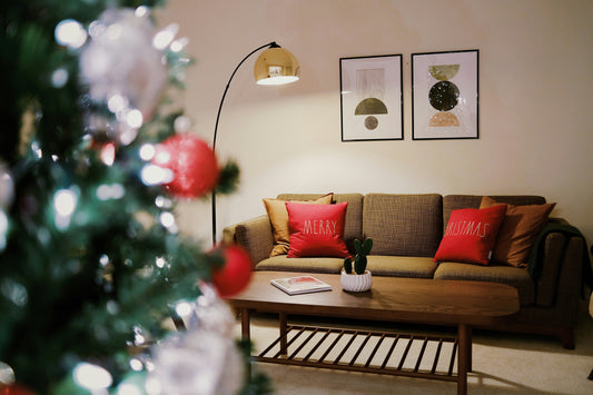 Seasonless Decor: Pieces That Work All Year Round 🌿