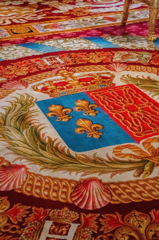 The Art of Layered Rugs for Warmer Seasons
