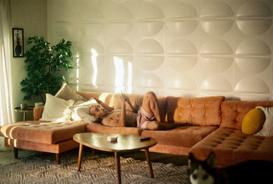 Sofa Styling with Textiles — The 3‑2‑1 Pillow Rule 🛋️🎨