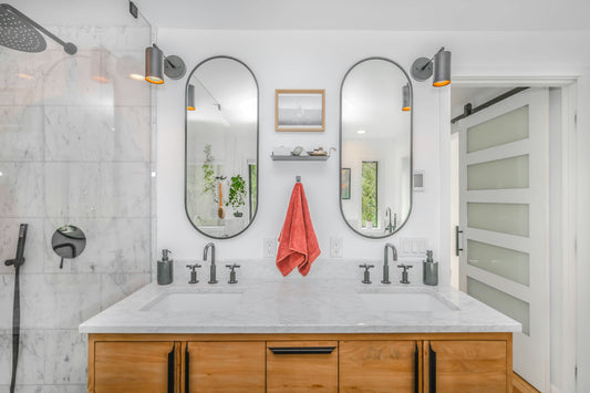 Best Bathroom Cleaning Schedule for Every Season