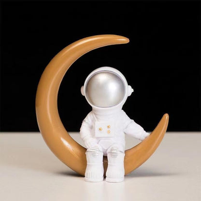 4 Pcs Silver White Astronaut Statues Set, Spaceman Sculpture Figurines Home Ornament Cake Toppers Gift