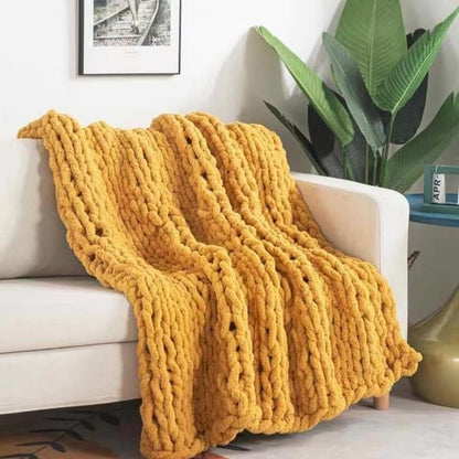 Chunky Knit Blanket Throw 40"×40", Hand Knitted Warm Chenille Throw Blanket, Home Decor Soft Thick Yarn Cable Knit Blanket,Soft Breathable Fleece Banket Christmas for Couch Bed Sofa Best Gift (Yellow)