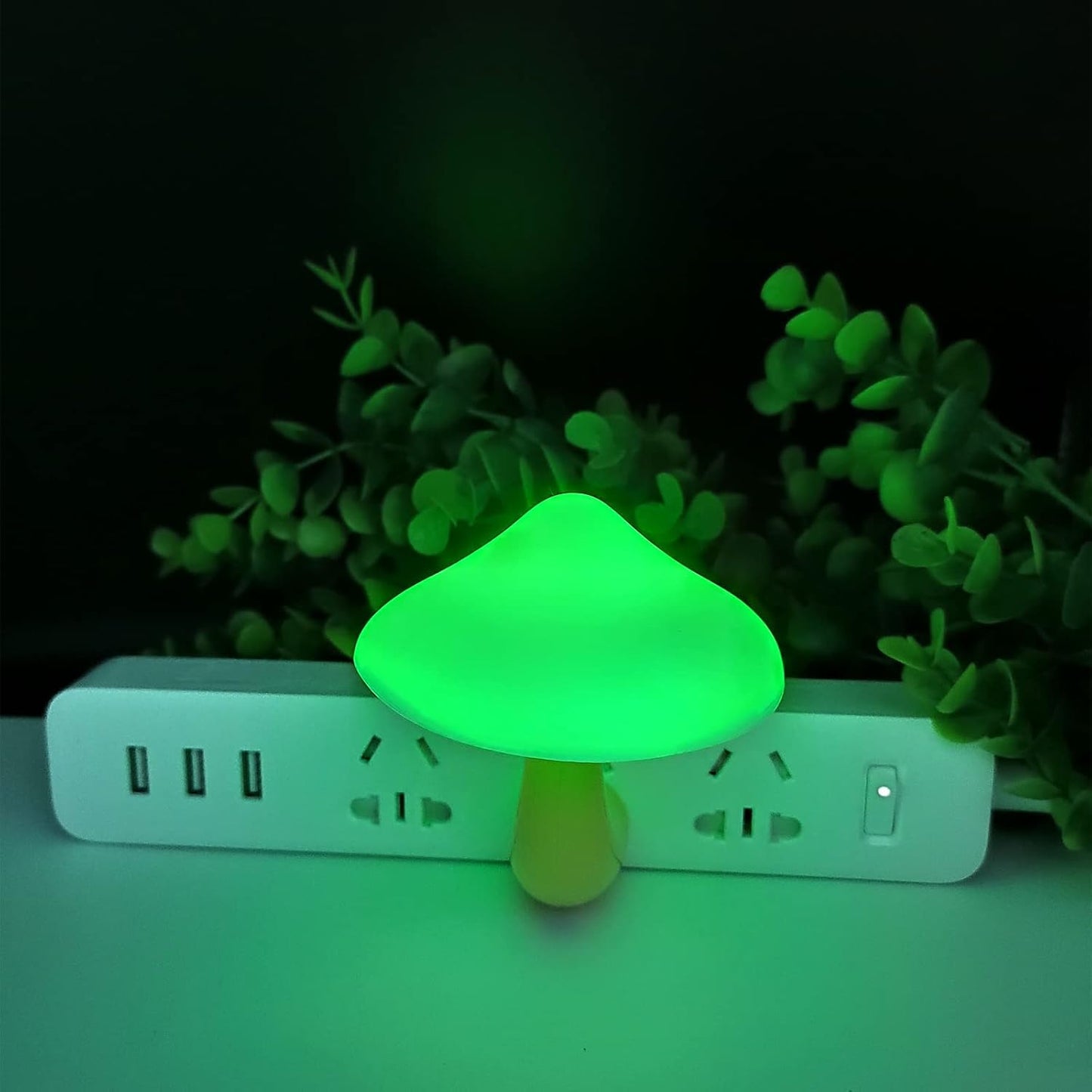 AUSAYE 5 Pack Sensor LED Night Lights Plug in Lamp Mushroom Light for Adults Kids NightLight Bedroom,Bathroom,Toilet,Hallway,Stairs,Kitchen,Basement Green