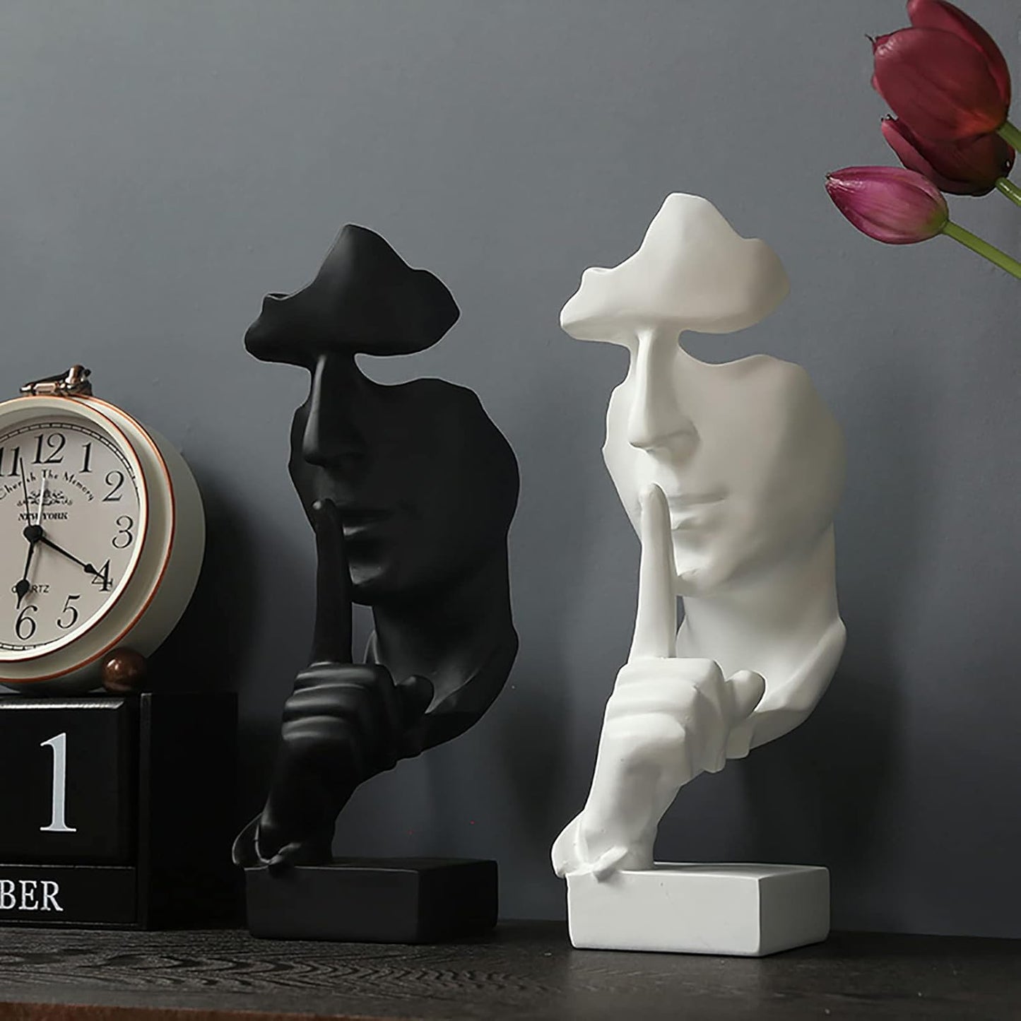 aboxoo Thinker Statue, Silence is Gold Abstract Art Figurine, Modern Home Resin Sculptures Decorative Objects Piano Desktop Decor for Creative Room Home, Office Study Decor (Black)