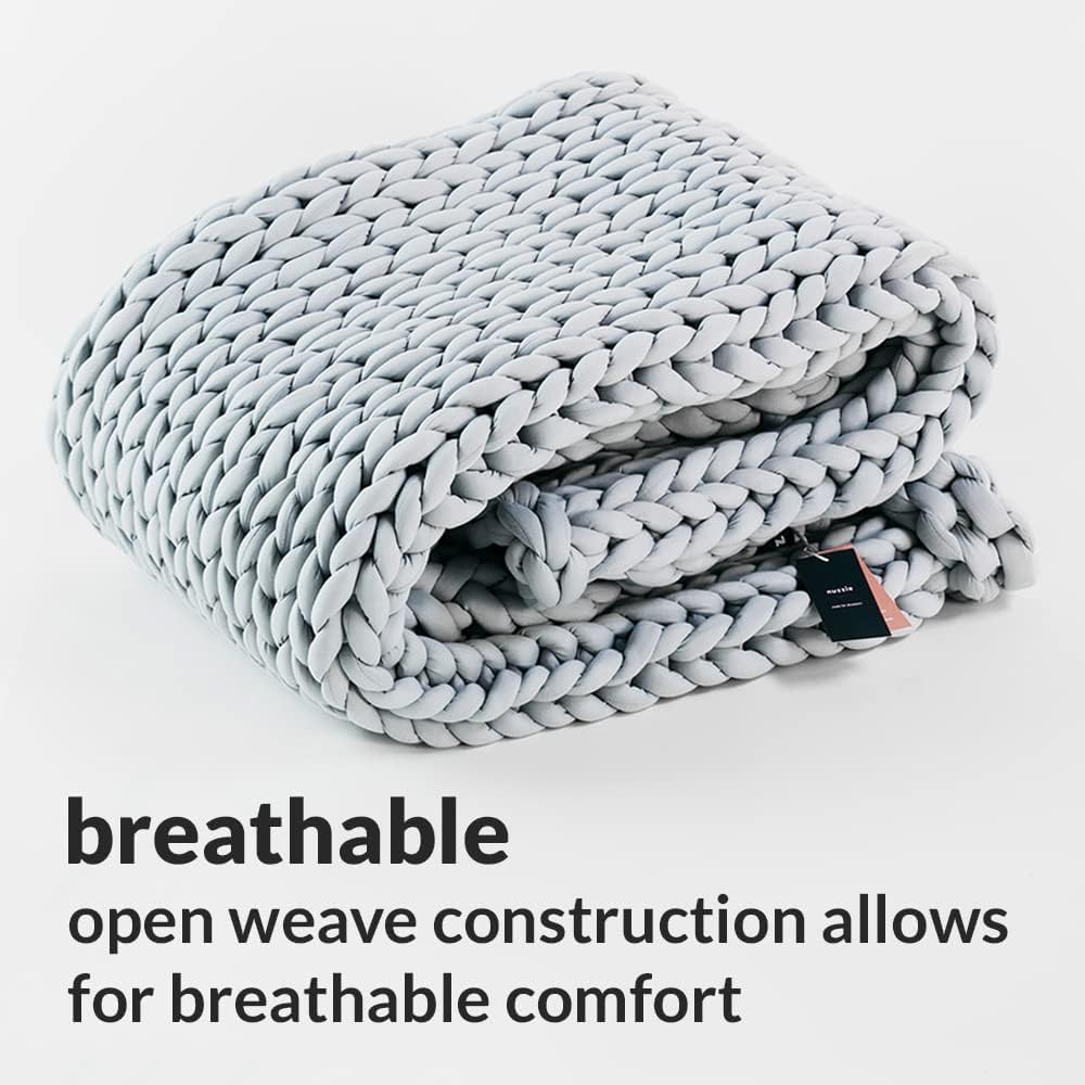 Nuzzie Chunky Knit Weighted Blanket - Breathable, Cooling, Hand Made Knit Throw Blanket for Sleep for Relaxation - Machine Washable, Stylish Design(Light Grey, Throw | 12lbs | 44"x60")