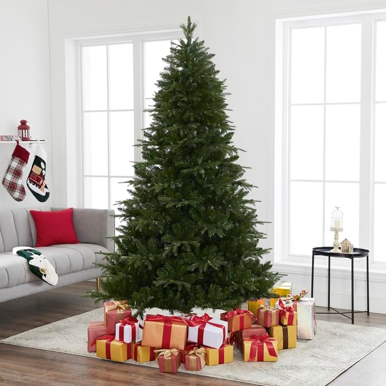 Traditional Artificial Fir Christmas Tree with Lights by Naomi Home Green/6.5 ft/Included