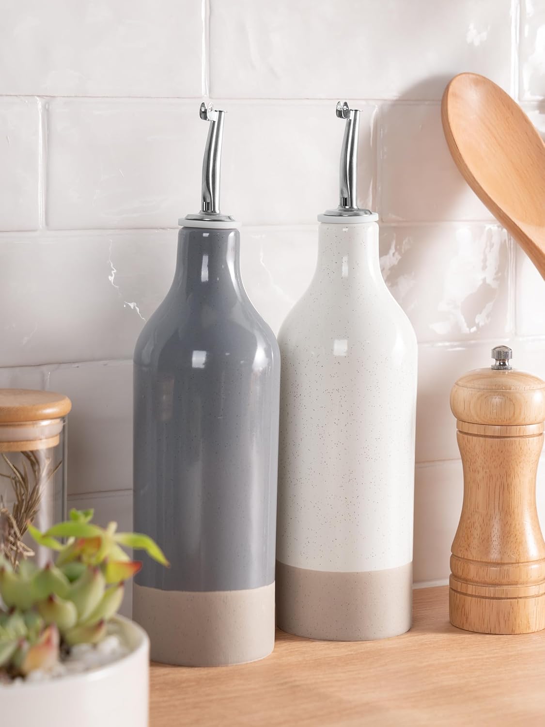 famiware Milkyway 16oz Ceramic Olive Oil Dispenser Bottle, Olive Oil and Vinegar Dispenser Bottle Set of 2 with Stainless Steel Pourers, Suitable for Storage Vinegar, Liquids, White and Dark Gray