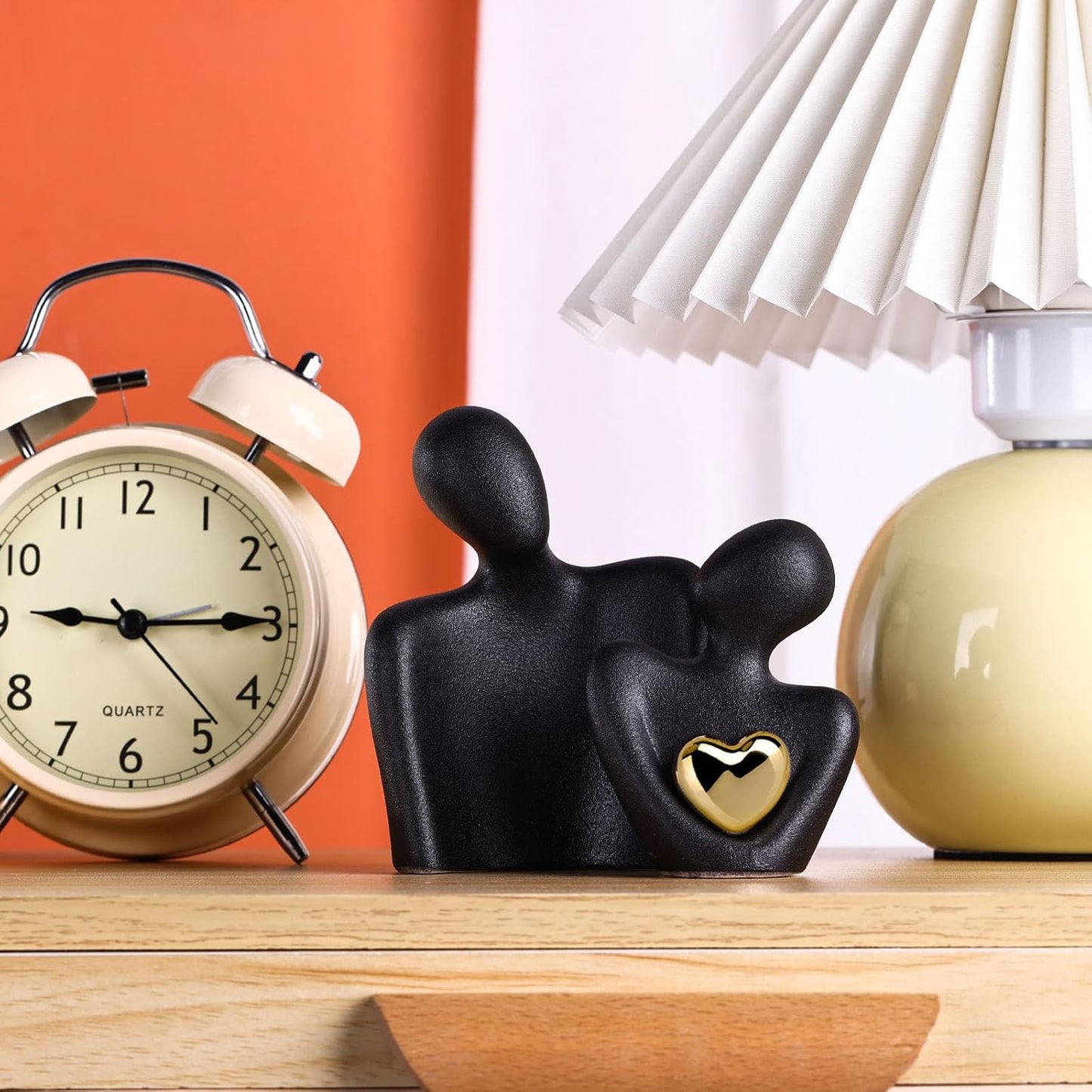 XMGZQ Mini Couple Statue Tv Stand Decor Items for Living Room Home Decor,Bedroom Decor for Couples Sculpture for Anniversary Wedding,Love Gifts for Couples 2025,Knick Knacks for Shelves