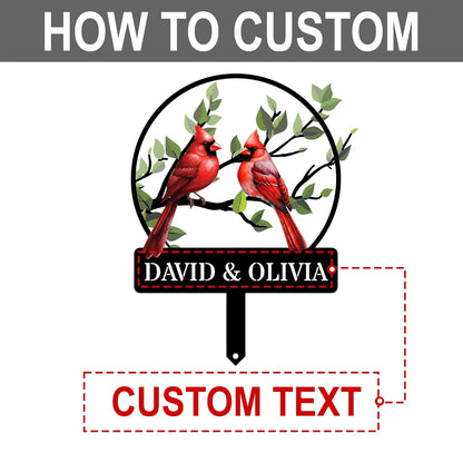 Personalized Name Garden Cardinal Metal Signs with Stake, Custom Family Name Yard Decor for Outdoor Outside, Cardinal Lawn Patio Stake Gardening Enthusiasts Grandmothers Gift