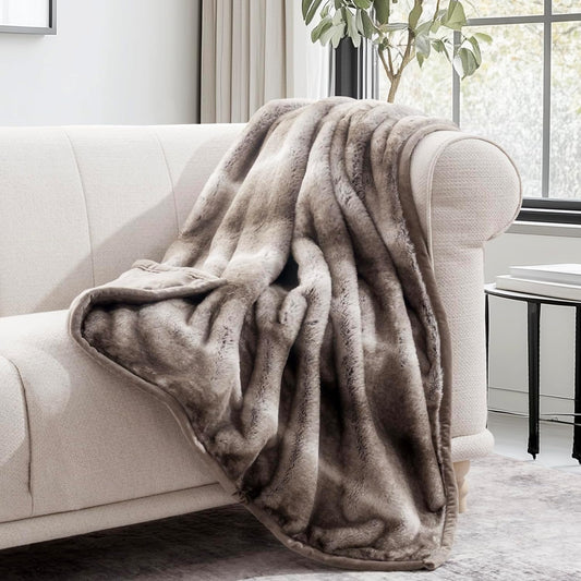 Ultra Soft Luxury Fluffy Mink Faux Fur Throw Blanket, Thick Warm Fall Winter Blankets for Bed, Couch, Cozy Plush Reversible Blanket for Chair, Sofa (Ombré Hazel Brown, 50"x60")