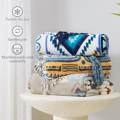 CASAAGUSTO Boho Throw Blanket - Green and Beige Decorative Blankets with Tassel, Printed Flannel Bohemian Blanket for Chair, Bed, Sofa, Couch(60 * 80, Green and Beige)