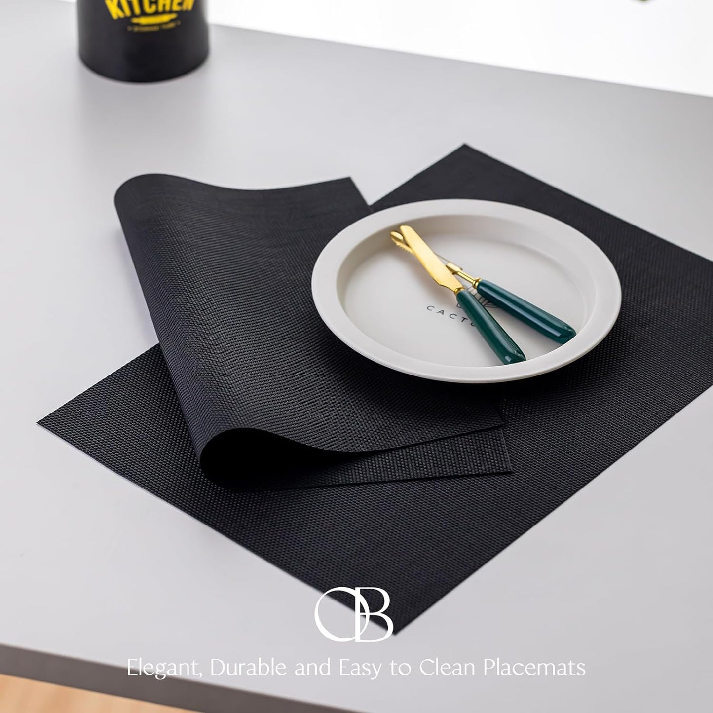 Placemats Set of 6 - Easy Clean Woven Vinyl Placemats for Dining Table, Indoor/Outdoor Place Mats, Washable PVC Table Mats（Black）