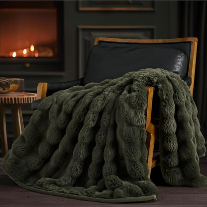 EVERGRACE Ultra Soft Luxury Fluffy Ridgeline Faux Rabbit Fur Throw Blanket, Thick Warm Bubble Throw for Bed, Cozy Plush Reversible Blankets for Couch, Chair, Sofa, Green, 60x80 Inches, 870 GSM