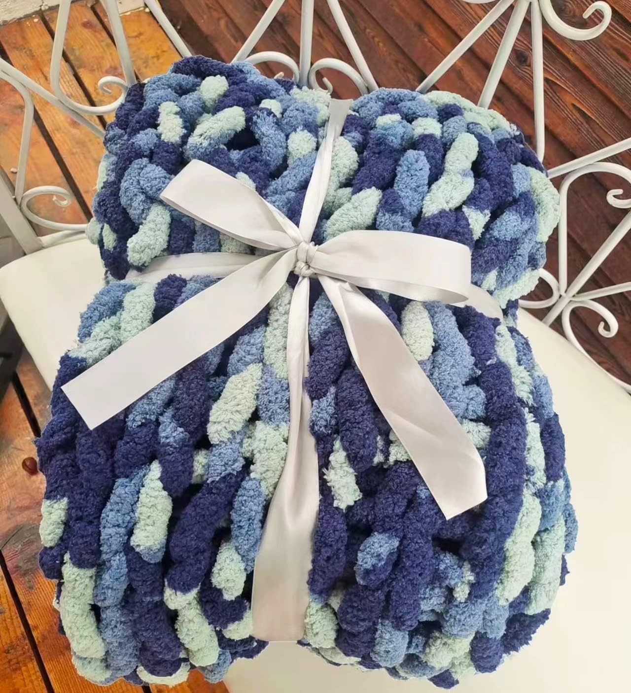 DDL&HEXI Chunky Chenille Blanket 100% Hand Knit with Jumbo Chenille Yarn (50"x60") Super Soft Large Throw Bed Blanket for Couch, Sofa, Home Decor - Machine Washable (03)