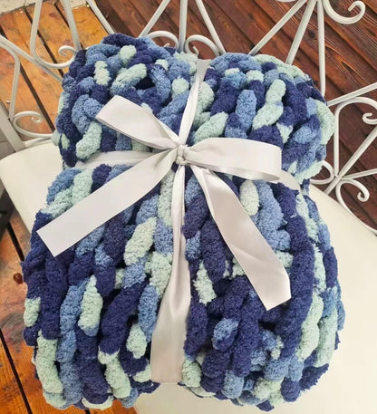 DDL&HEXI Chunky Chenille Blanket 100% Hand Knit with Jumbo Chenille Yarn (50"x60") Super Soft Large Throw Bed Blanket for Couch, Sofa, Home Decor - Machine Washable (03)
