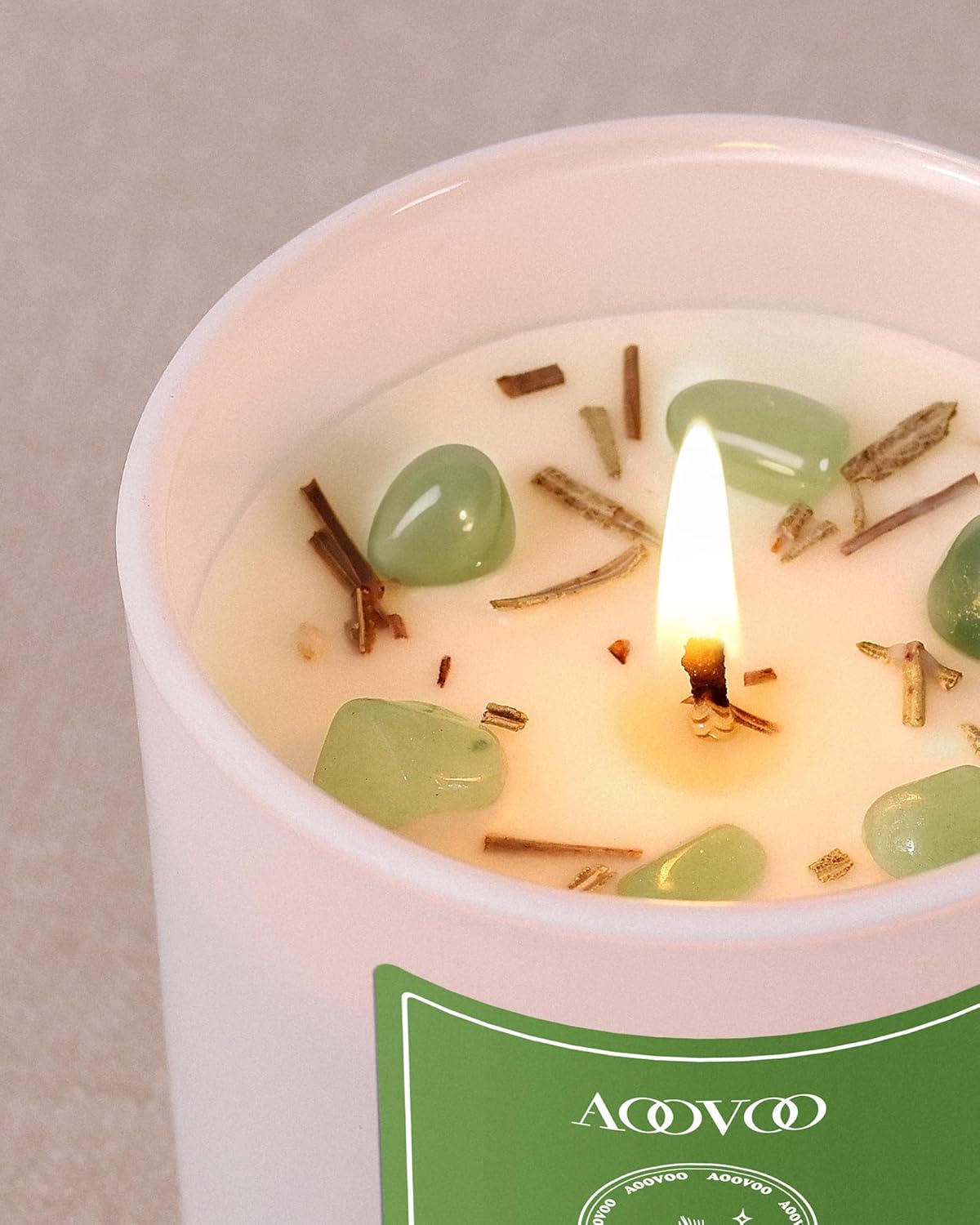 AOOVOO Fir Scented Candles for Women - Aromatherapy Candle with Crystals Inside, 10oz Soy Candles for Home Scented, Birthday Gifts Candle for Women Mom