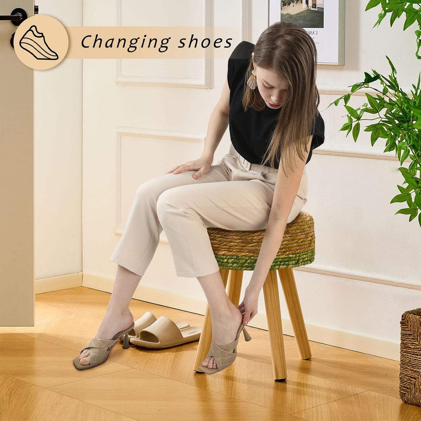 Handwoven Outdoor Ottoman, Water Hyacinth Pouf Round Patio Footstool with Wood Legs, 17-Inch Multipurpose Vanity Stool, Dining Chair, Patio Footrest for Balcony and Garden, Green