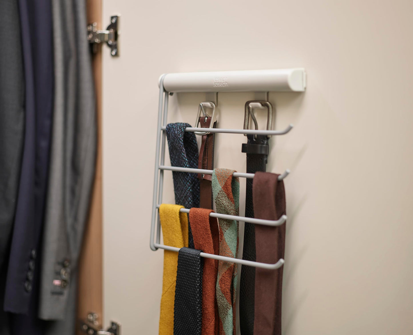 Joseph Joseph Orderly Belt, Tie & Scarf Hanging Rail, Closet Wardrobe Accessory Organizer, 4 Rails