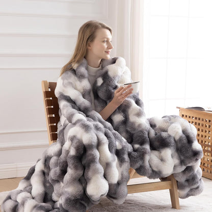 Cozy Faux Fur Throw Blanket for Couch-Warm Fuzzy Throw Blanket, Soft Plush Thick Bubble Blankets for Bedroom and Living Room, Furry Luxury Blanket, 50 x 60,Tie-Dye Grey