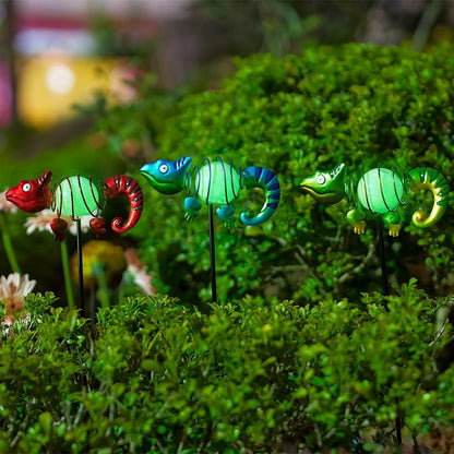 3 Pack Garden Stakes Decorative,Cute Chameleons Glow in The Dark Metal Garden Decor,Waterproof Metal Yard Art Decor for Outside,Funny Present for Mom Women Grandma