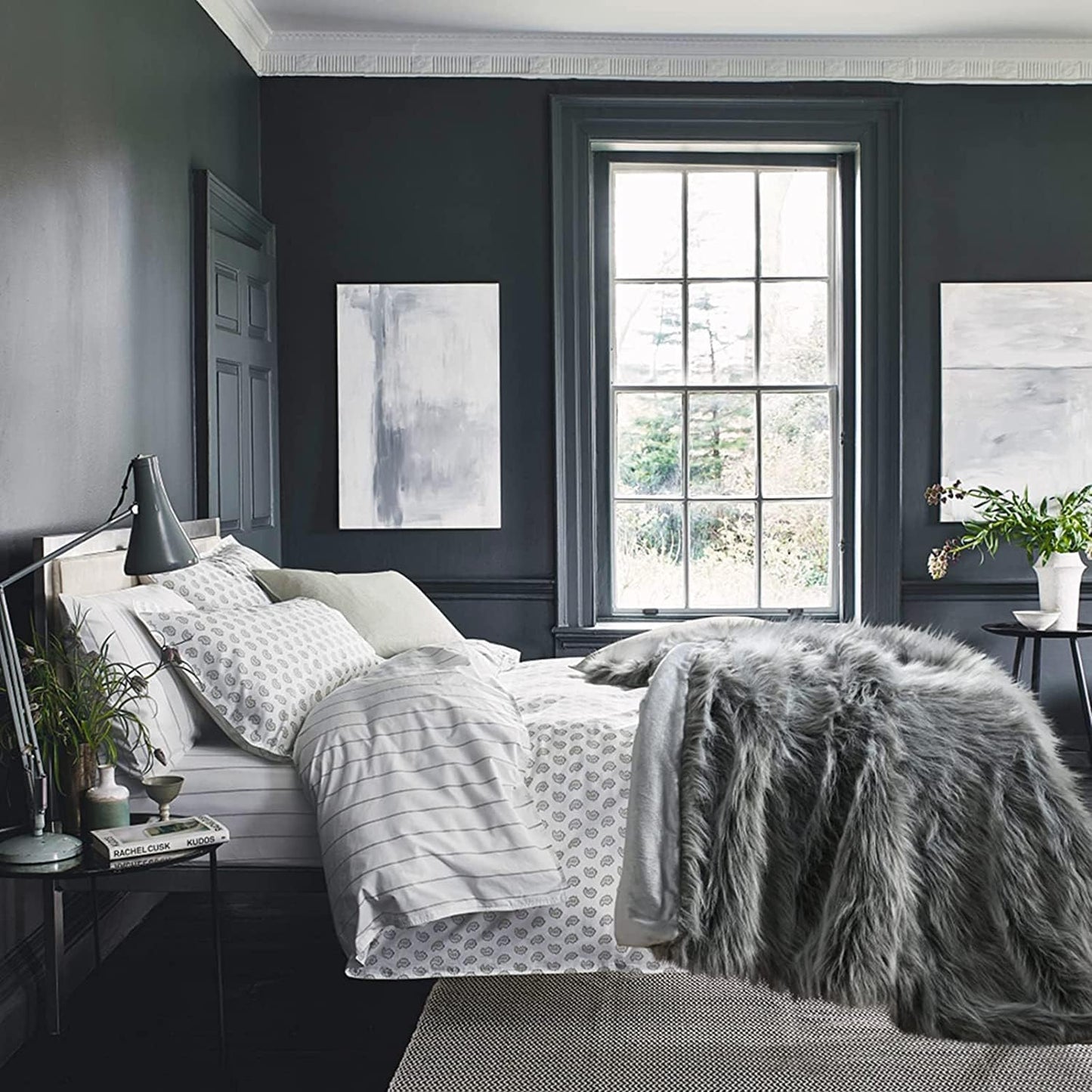 Luxury Faux Fur Blanket King Size, Ultra Big Grey and Black High Pile Mixed Faux Fur Throw Blanket, Oversized Super Warm, Fuzzy, Elegant, Fluffy Decoration Throws for Sofa, Couch and Bed, 104''x 90''