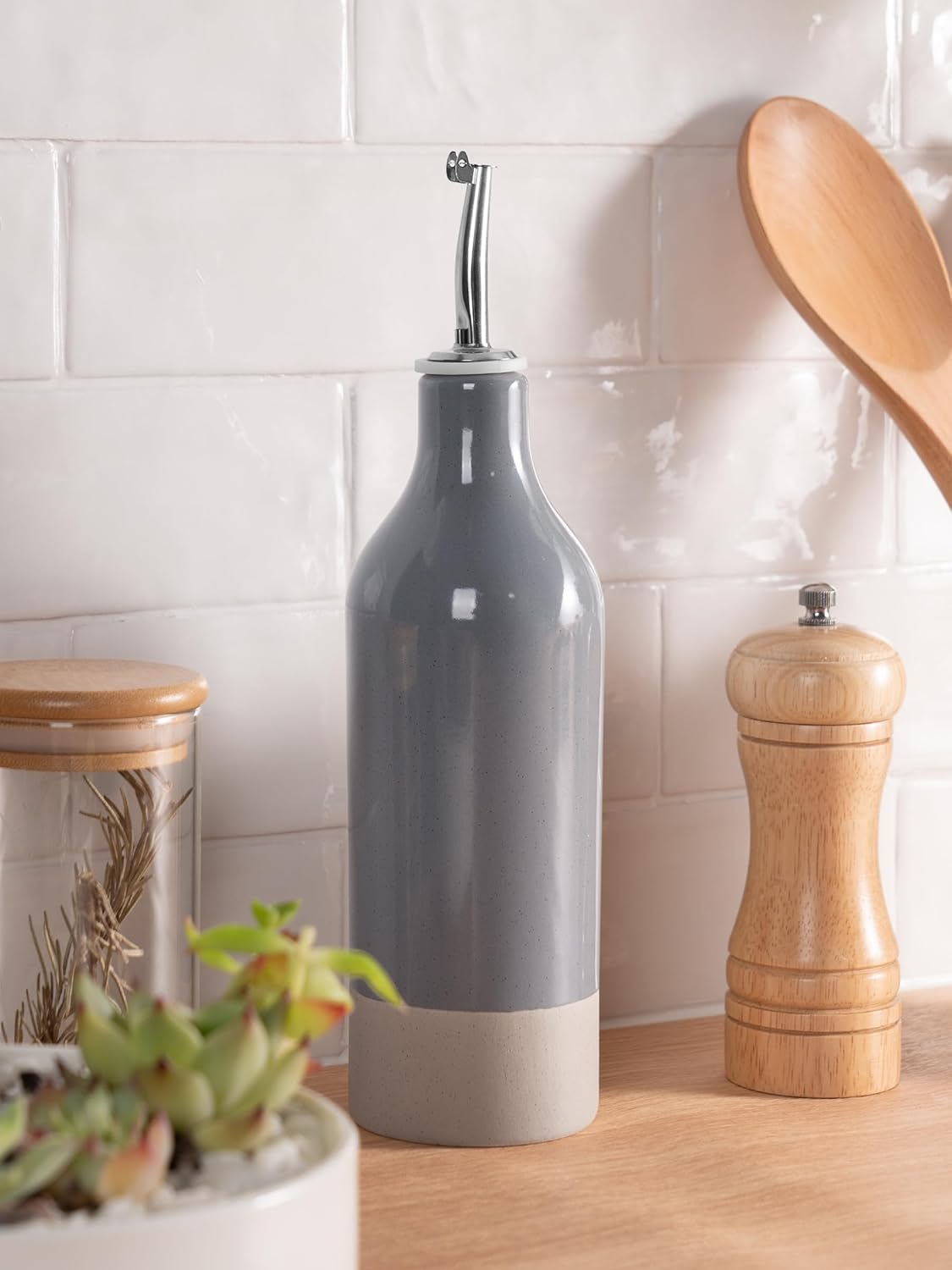 famiware Milkyway 16oz Ceramic Olive Oil Dispenser Bottle, 1 Piece Oil Dispenser for Kitchen with Stainless Steel Pourers, Suitable for Storage Vinegar, Soy Sauce, Coffee Syrup, Liquids, Dark Gray