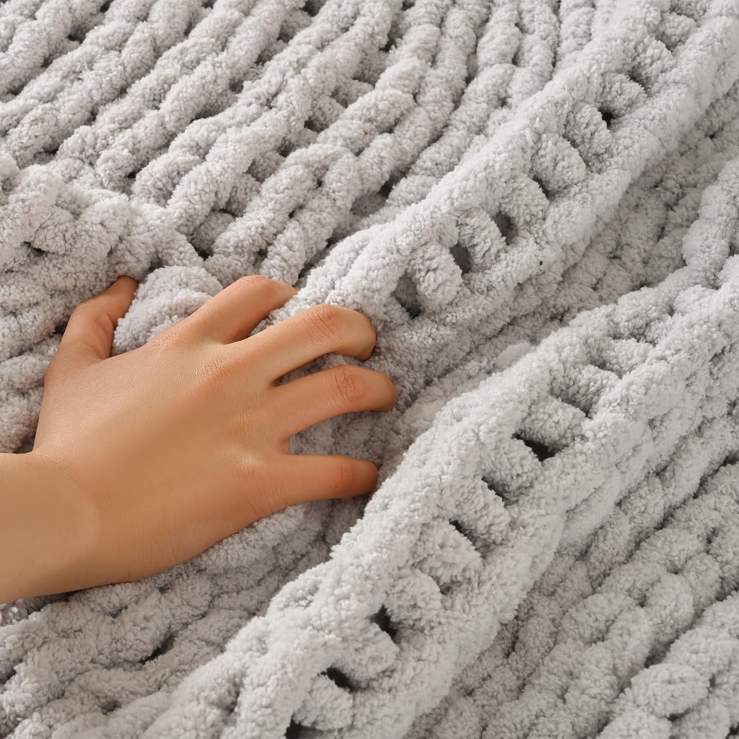Esterra 100% Hand Knitted Chenille Throw Blanket, Cozy Soft Thick Cable Knit Throw, 40x50 Inches, Light Gray