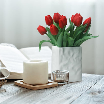 15pcs Artificial Tulips Flowers, Fake Tulips Real Touch, Faux Latex Bouquets, for Party Wedding Home Room Decoration (Red)