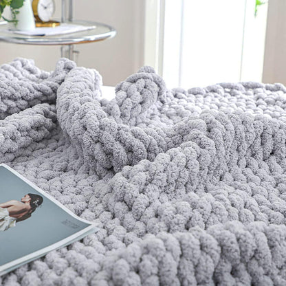 Bigacogo Chunky Knit Throw Blanket for Couch, 40x80 inches, 100% Hand Knitted with Thick Jumbo Chenille Yarn, Cozy Soft Large Rope Knot Cable Crochet Blankets for Sofa Bed Living Room, Light Grey