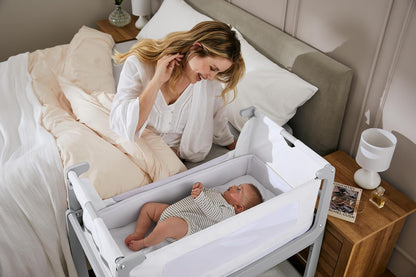 SnuzPod 4 Rocking Baby Bassinet Bedside Sleeper - Lightweight, Portable Bedside Bassinet, Lift Off Crib, Zip Down Wall, 3D Breathable Mattress, 6 Height Settings and Comfort Incline Mode, Dove