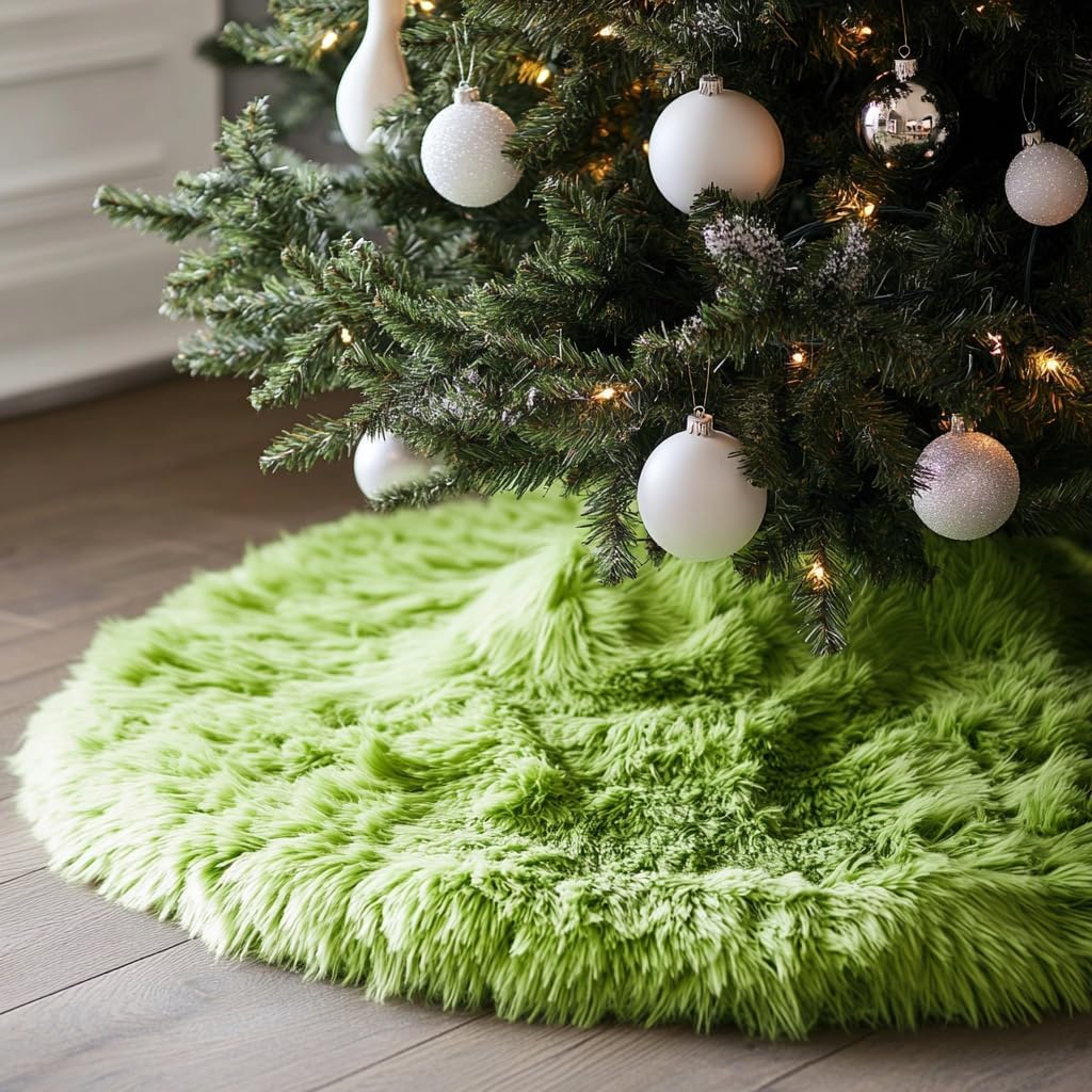 AOGU 60 Inch Faux Fur Christmas Tree Skirt Green Plush Skirt for Merry Christmas Party Christmas Tree Decoration