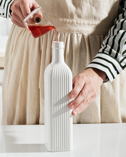 getstar 18 oz Olive Oil Dispenser Bottle for Kitchen, Ceramic Oil Bottle with Automatic Stainless Steel Pourer