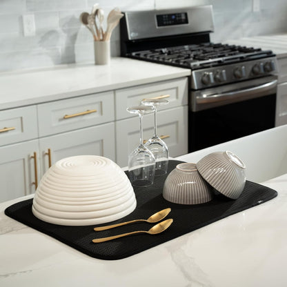 S&T INC. Dish Drying Mat XL, 18” x 24”, Absorbent Microfiber Kitchen Counter Mat, Dish Drying Pad for Dishes, Utensils, Pots and Pans, Extra Large, Black