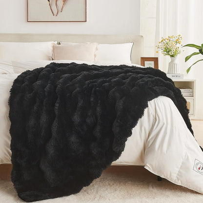 Lotus Karen Faux Fur Throw Blanket Black - Big Bubble Rabbit Fluff Blanket for Couch, Small Fluffy Fuzzy Cozy Blanket, Thick Furry Plush Shaggy Blankets, 50x60 Inches