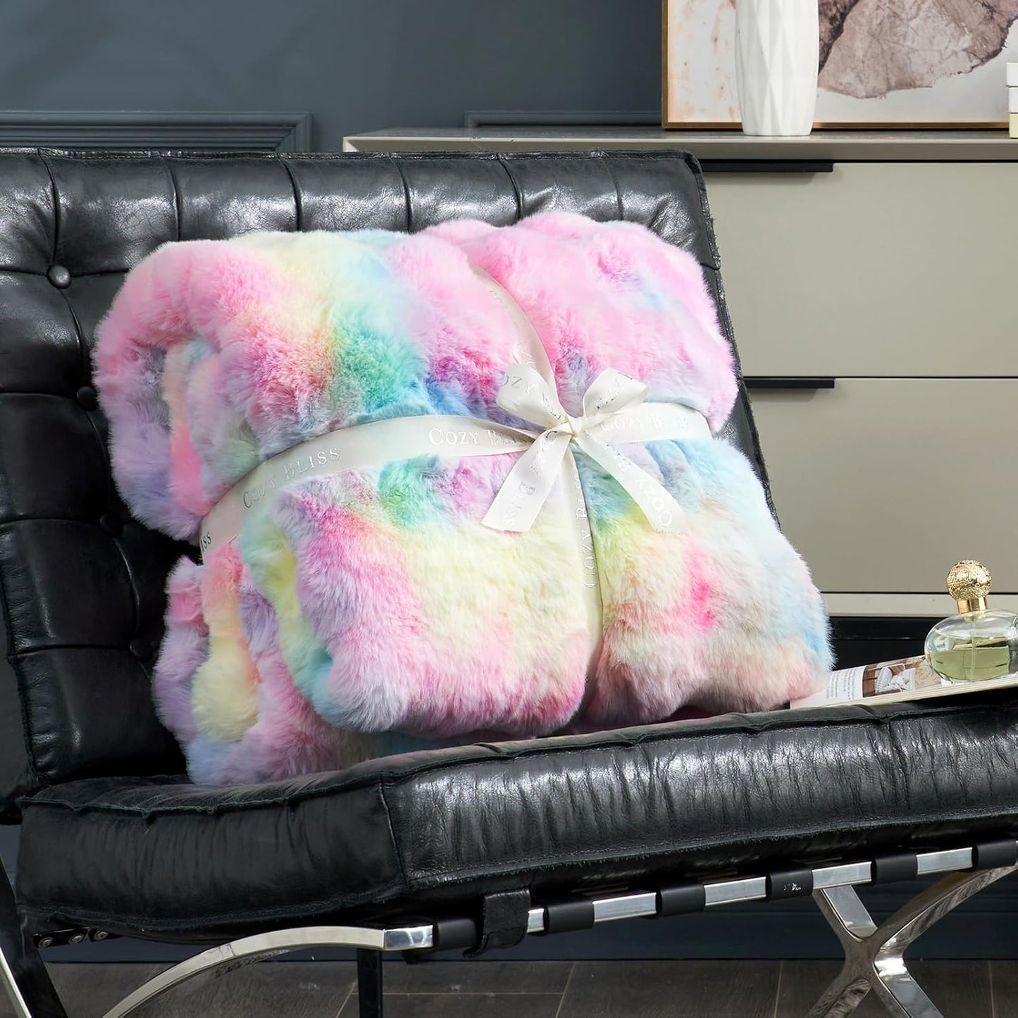 Cozy Bliss Faux Fur Throw Blanket for Couch, Fuzzy Soft Plush Thick Bubble Blanket for Sofa Bedroom Living Room,50 * 60 Inches Tie-dye Rainbow