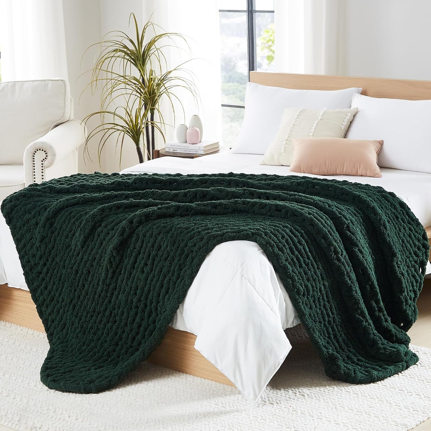 L'AGRATY Chunky Knit Blanket Throw: 80''x90'' Chenille Chunky Knitted Throw Blanket for Bed Couch - Handmade Thick Big Cable Knit Blanket - Large Chunky Crochet Rope Blanket for Home Decor(Green)
