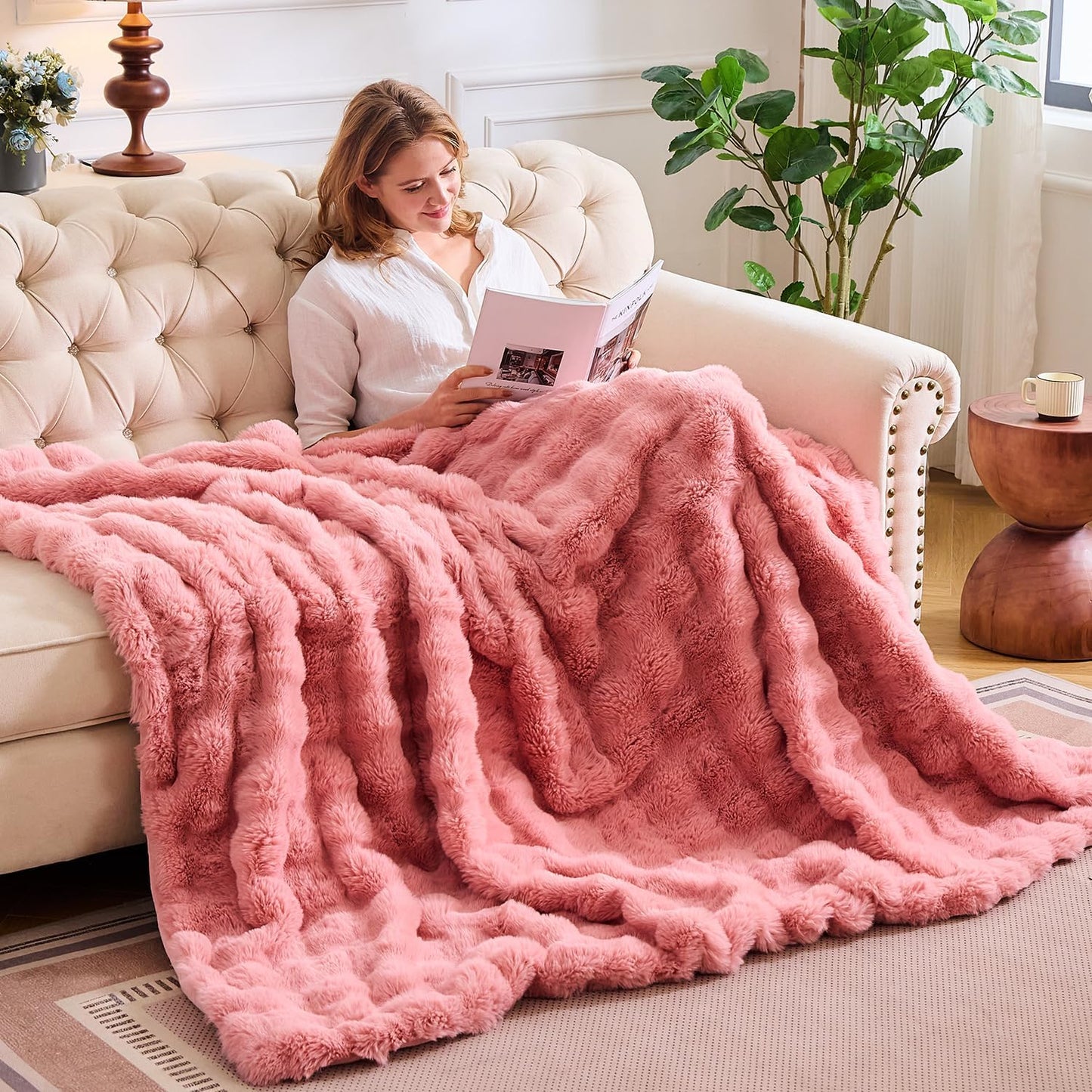 Lotus Karen Faux Fur Throw Blanket Old Pink - Big Bubble Rabbit Fluff Blanket for Couch, Small Fluffy Fuzzy Cozy Blanket, Thick Furry Plush Shaggy Blankets, 50x60 Inches