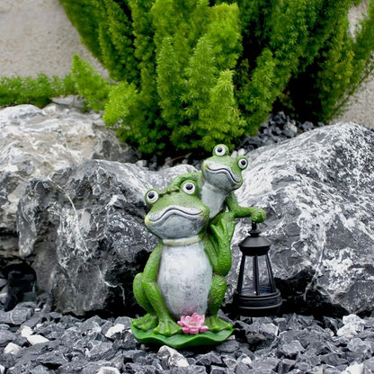 VKX Solar Garden Frog Statues with LED Lantern, Resin Outdoor Statues, Figurine Light,Cute Decoration, Outdoor Decor for Porch Patio, Yard Lawn, Housewarming Gift