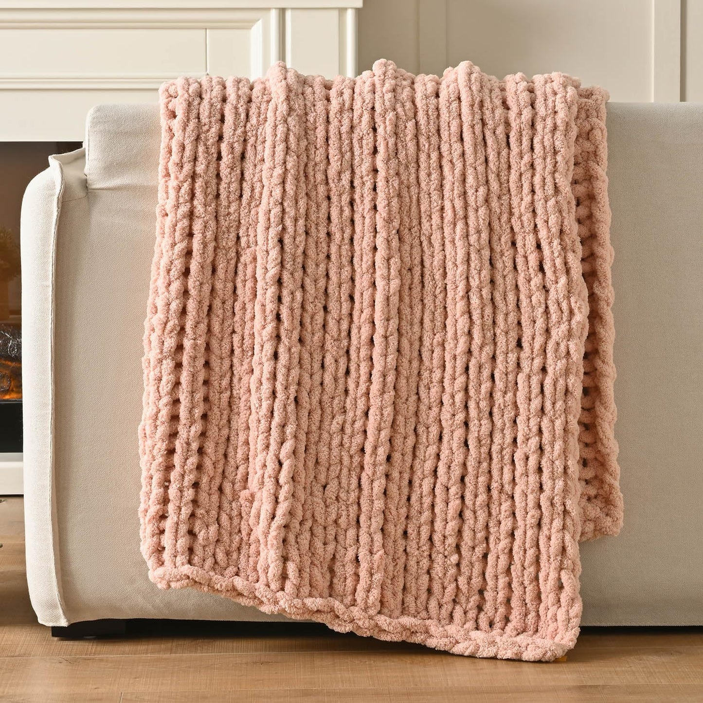 Esterra Chunky Knit Blanket Throw 40"x50", 100% Hand Knitted Chenille Throw Blanket, Cozy Soft Thick Cable Knit Throw Large Rope Knot Crochet Throw Blanket for Sofa Couch Bed, Dusty Pink