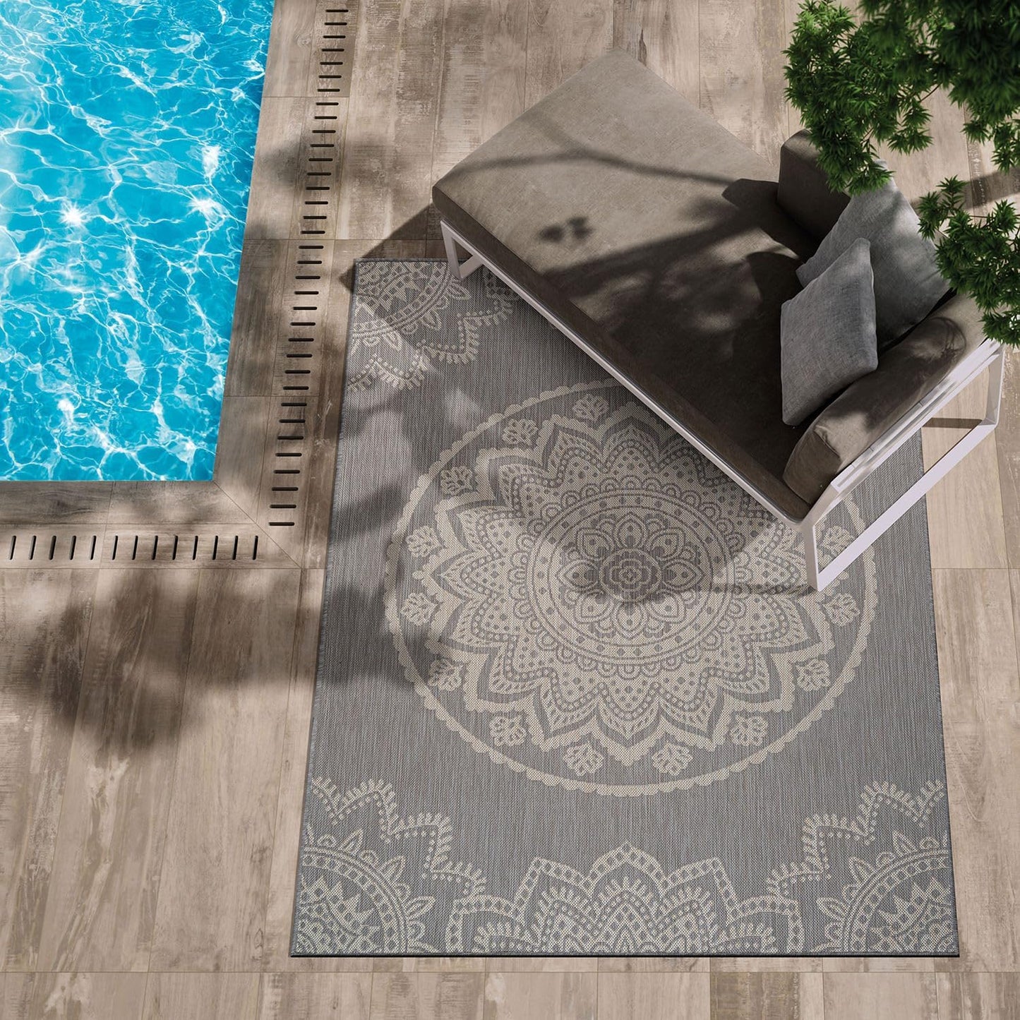 CAMILSON Outdoor Rug 10x14 Modern Area Rugs for Large Indoor and Outdoor Patios and Porches - Waterproof Washable Non-Shedding Easy-to-Clean Outside Carpet (10 x 14, Medallion - Grey/White)