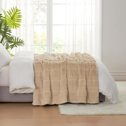 Amélie Home Luxury Striped Faux Fur Throw Blanket for Couch, Embossed Split Fur Cozy Fuzzy Fluffy Luxurious Soft Plush Sofa Chair Bed Gift Blankets for Women Men Wife Friend, 55"x70", Beige