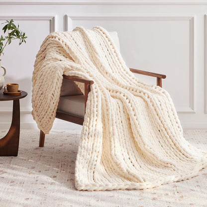 Chunky Knit Throw Blanket, 50''*60'' Knitted Throw Chenille Yarn for Bed Couch, Handmade Cream Crochet Big Thick Blanket, Machine Washable Cute Comfy Blanket for Home Decor