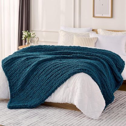 L'AGRATY Chunky Knit Blanket Throw: 50''x60'' Chenille Chunky Knitted Throw Blanket for Bed Couch - Handmade Thick Big Cable Knit Blanket - Large Crochet Rope Blanket for Home Decor(Blue)