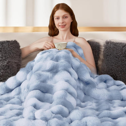 Touchat Luxury 1000GSM Rabbit Faux Fur Blanket, Super Heavy Warm Cozy Brown Blankets for Couch Bed Sofa, Ruched Plush Fuzzy Elegant Soft Reversible Mink Blanket Living Room Bedroom, 90" x 90"